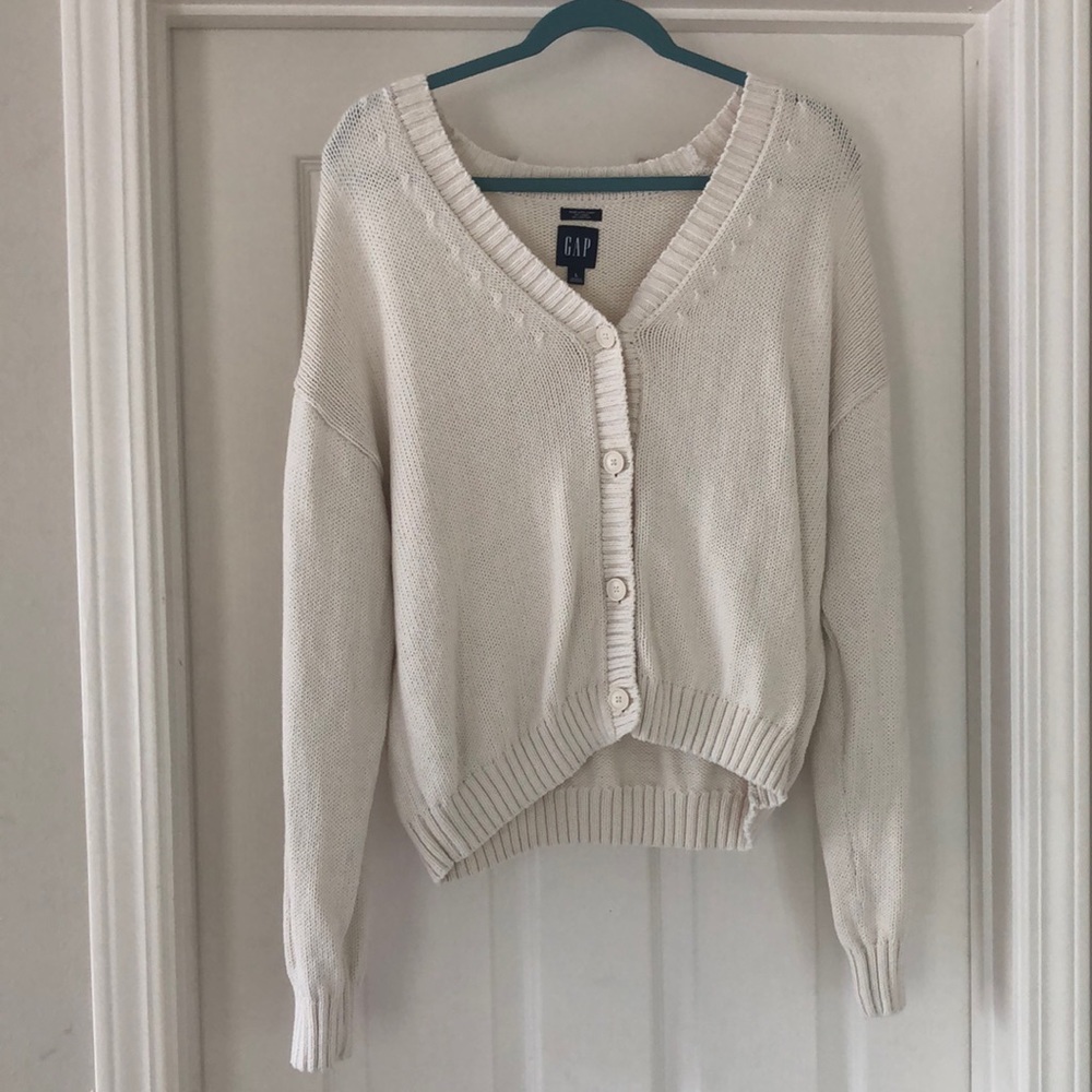 Gap cardigan